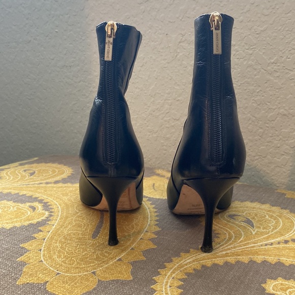 Jimmy Choo Calf skin leather black boot - Picture 2 of 4